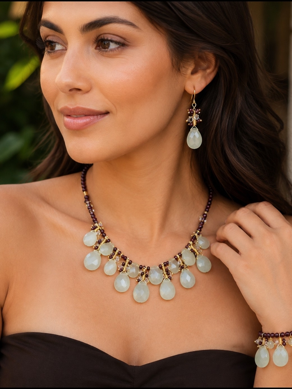 Red Garnet And Green Calcedony Teardrop Necklace Bracelet & Earring Set